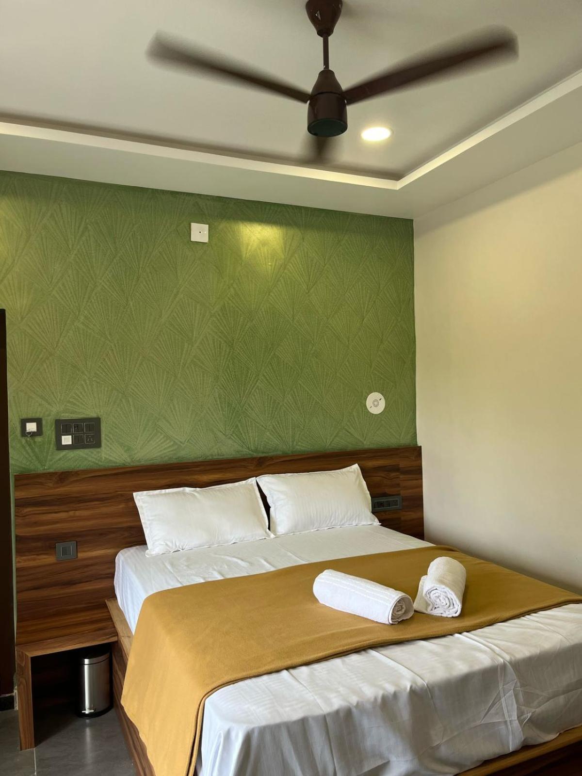 מלון Pūrnānkuppam Trigon Retreat מראה חיצוני תמונה